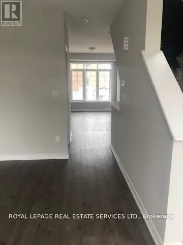 9 CANOE LANE