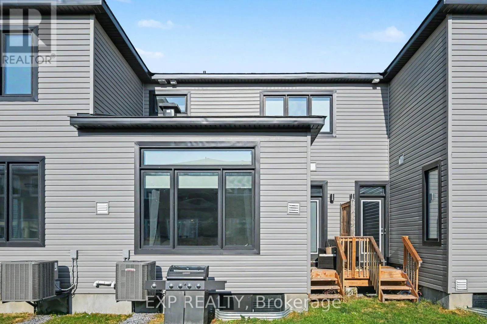 687 TALIESIN CRESCENT
