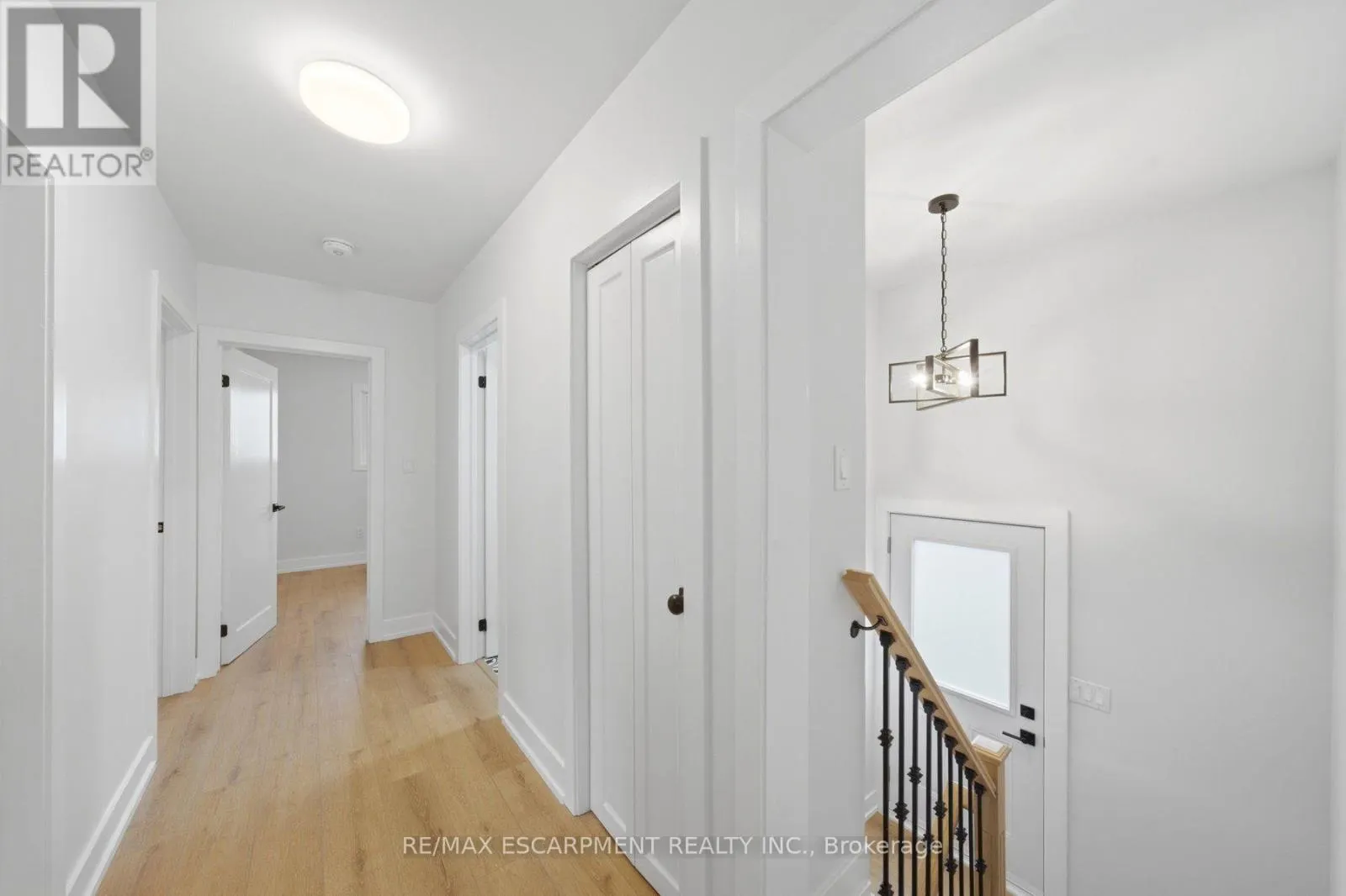 16 ELM AVENUE