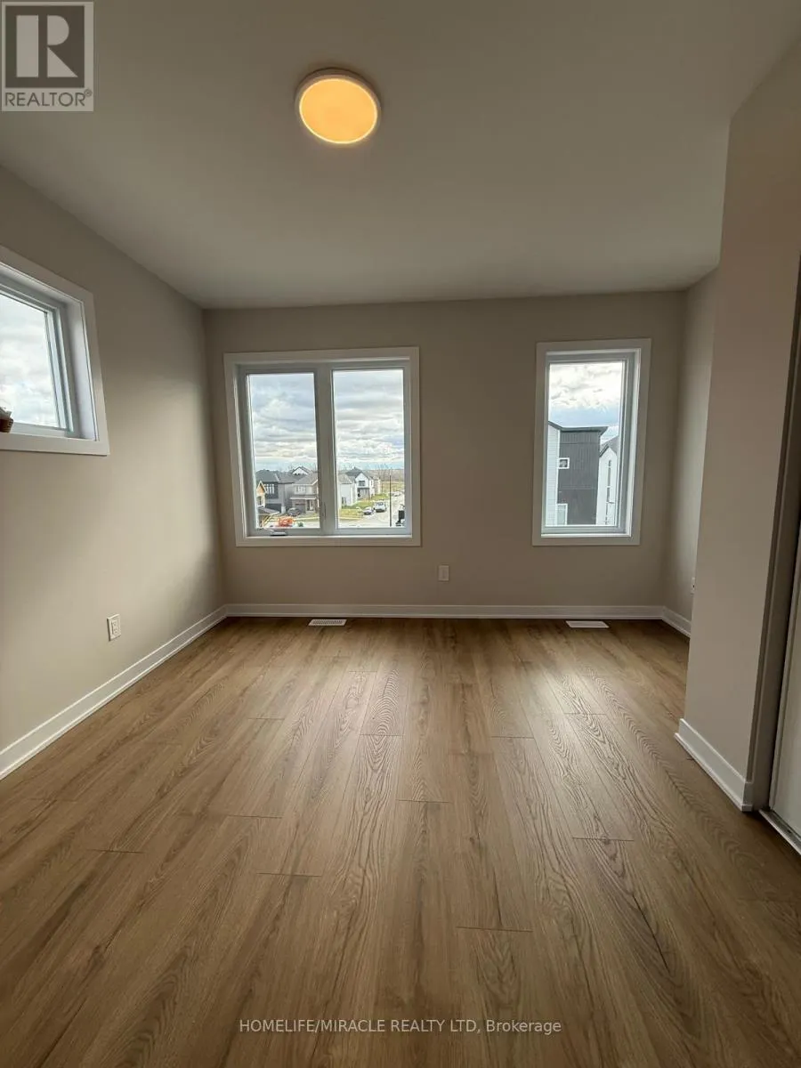 302 STARGRASS PRIVATE