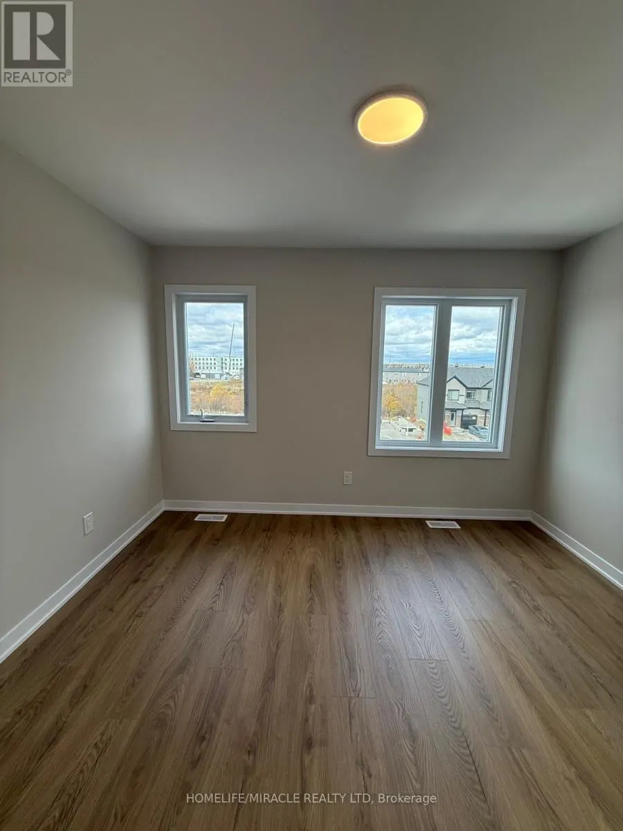 302 STARGRASS PRIVATE