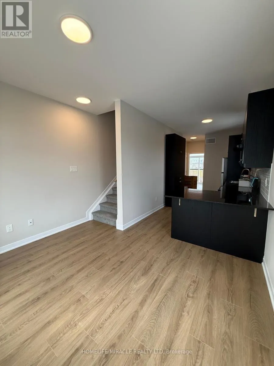 302 STARGRASS PRIVATE