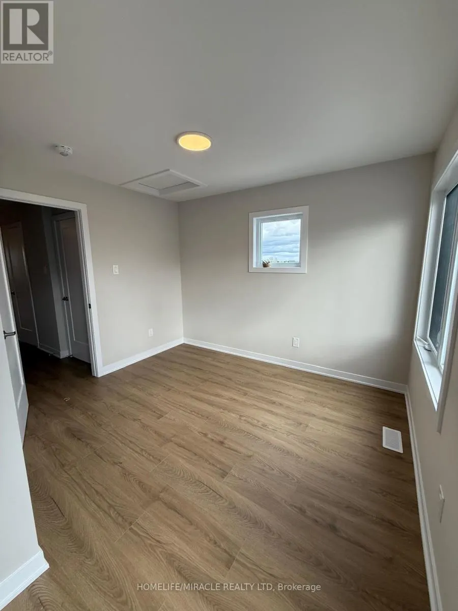 302 STARGRASS PRIVATE