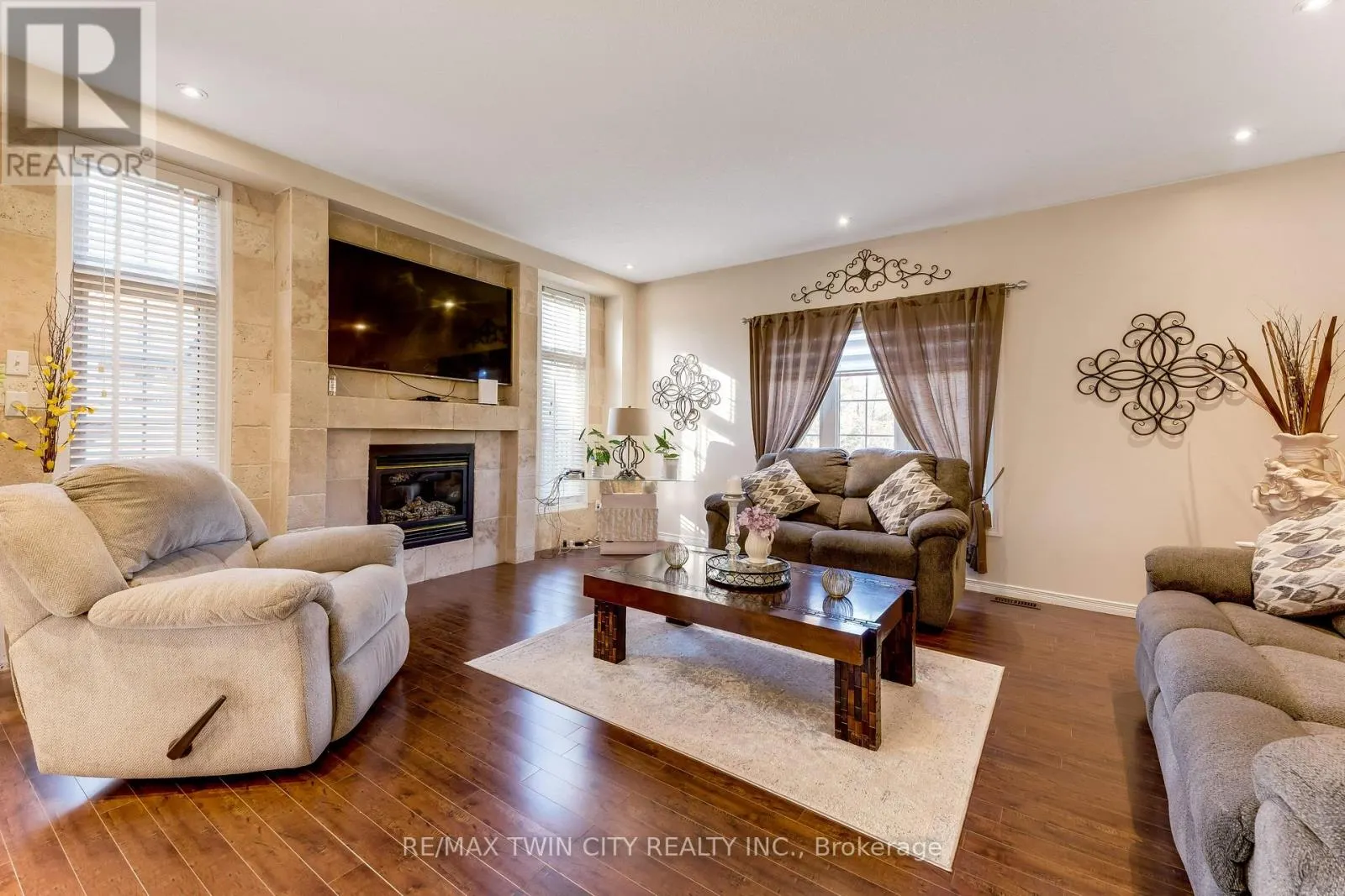 171 DAVID BERGEY DRIVE