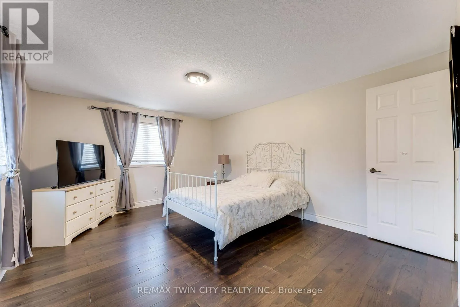 171 DAVID BERGEY DRIVE