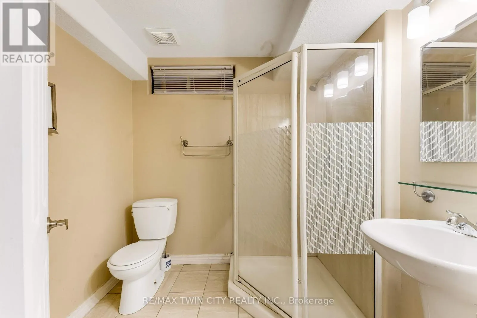 171 DAVID BERGEY DRIVE