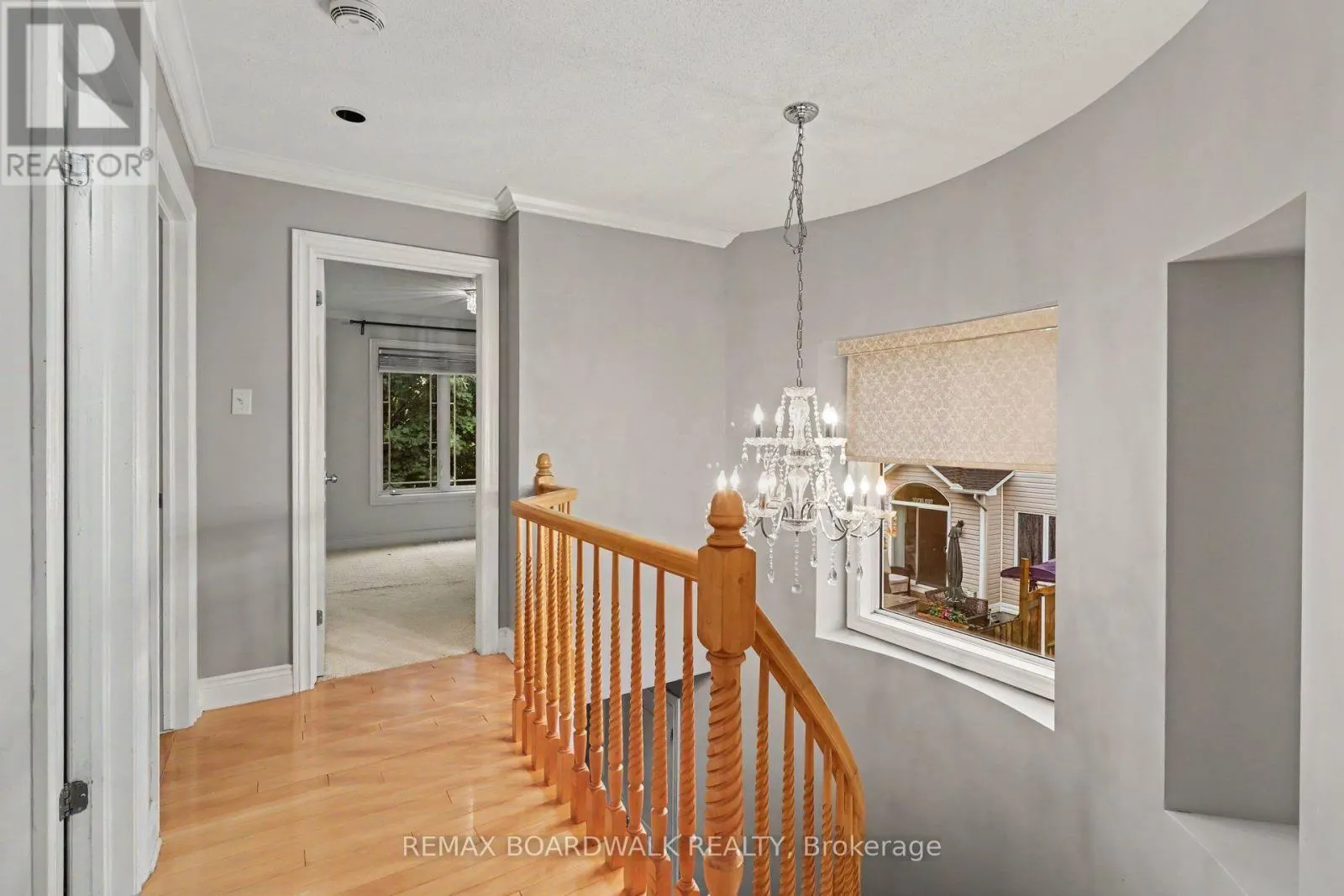 561 AQUAVIEW DRIVE