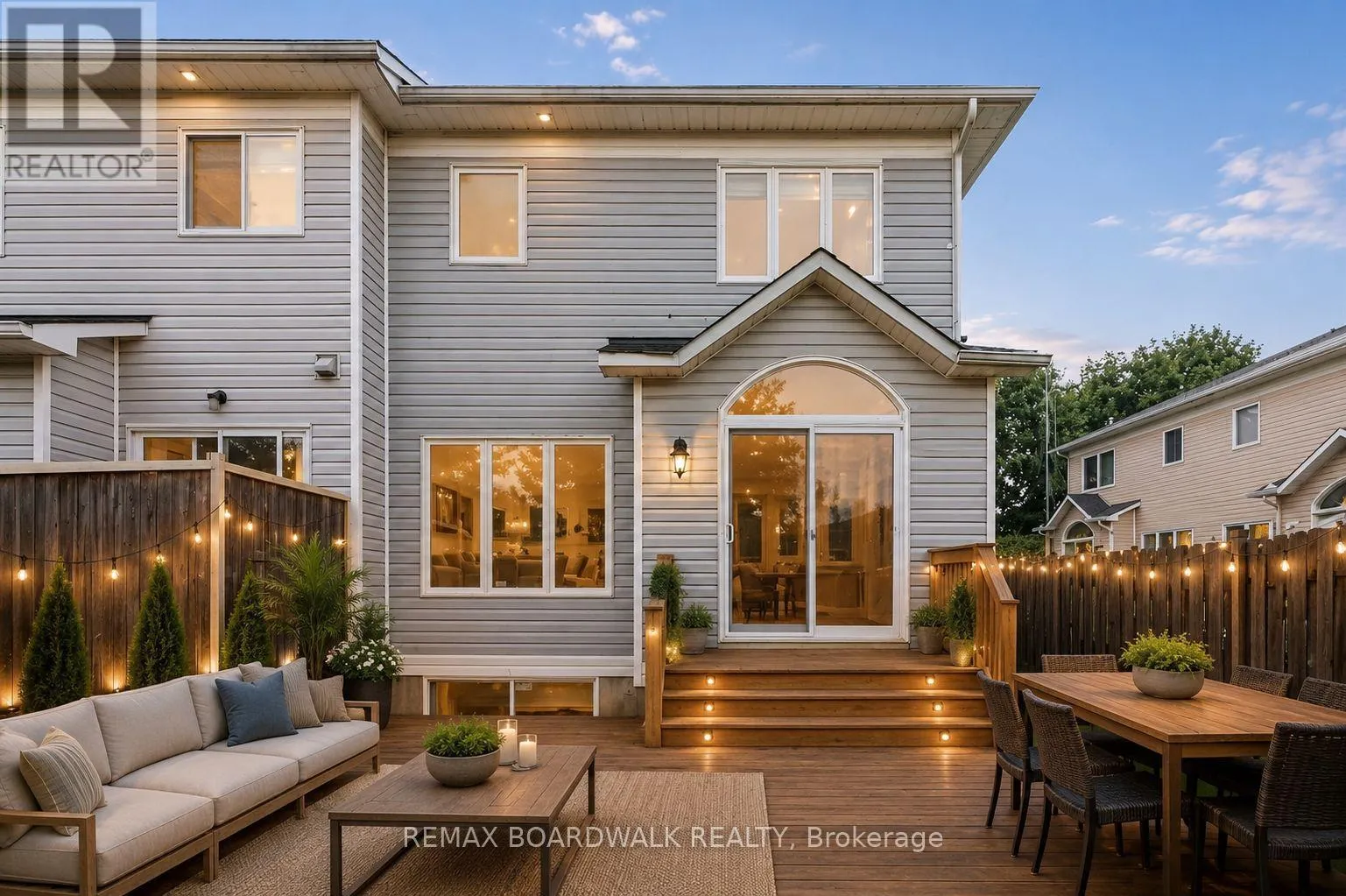 561 AQUAVIEW DRIVE