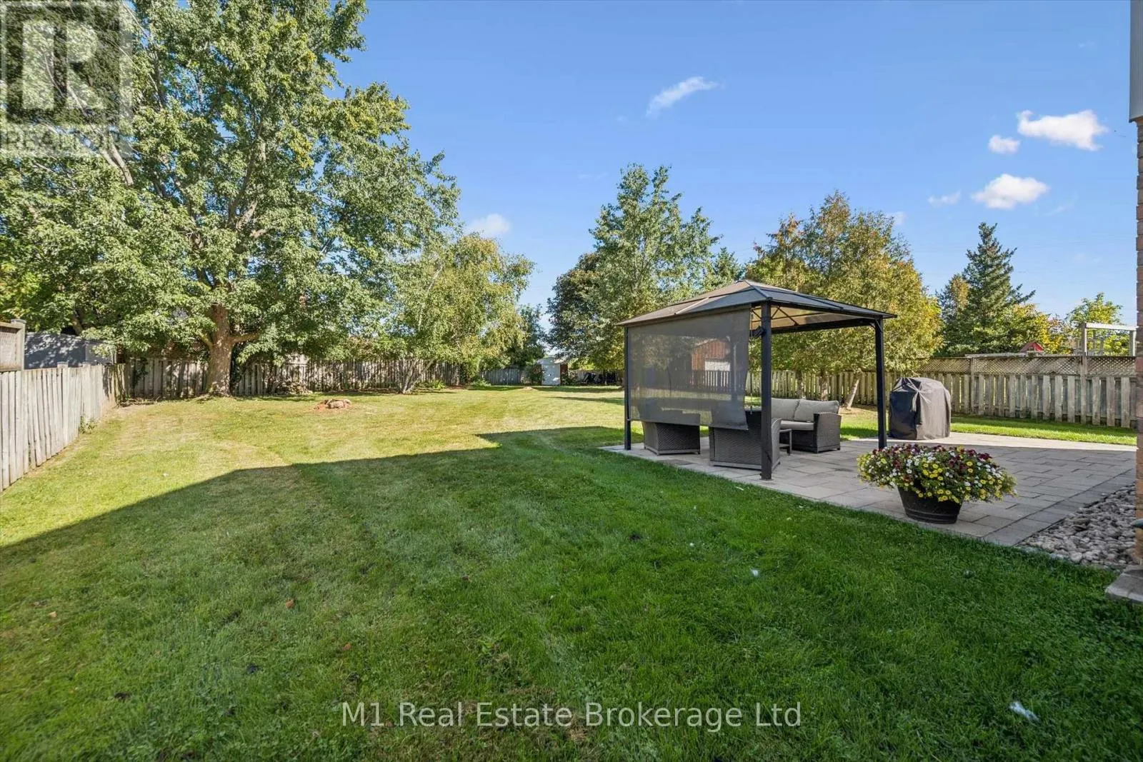 106 BELLAMY CRESCENT