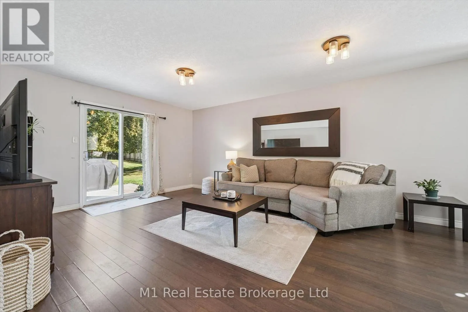 106 BELLAMY CRESCENT