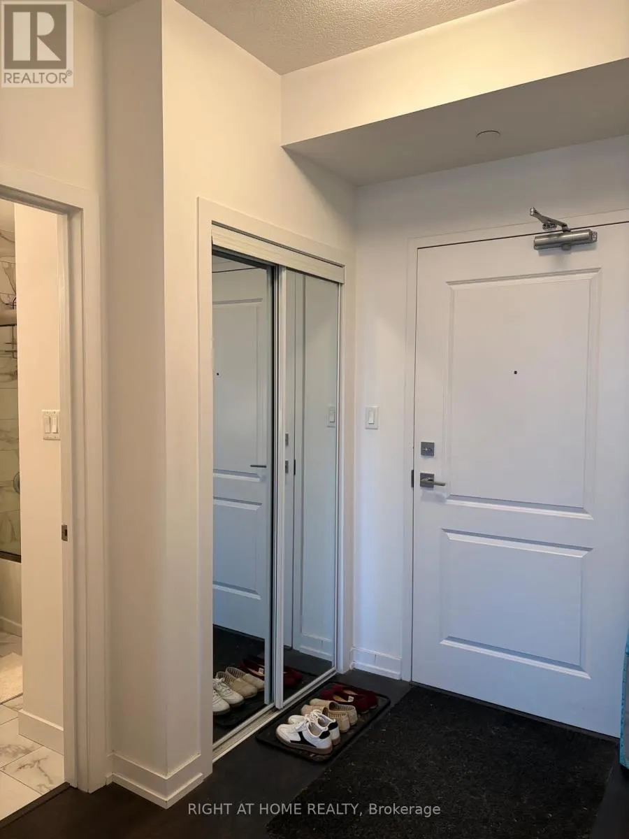 204 - 101 SHOREVIEW PLACE