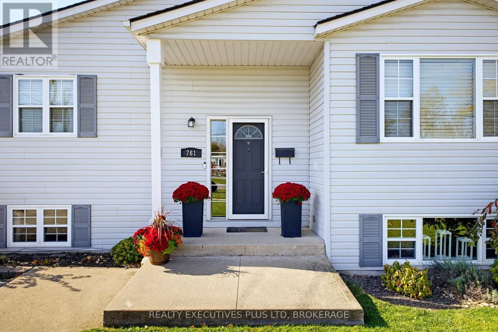 761 CRESCENT ROAD