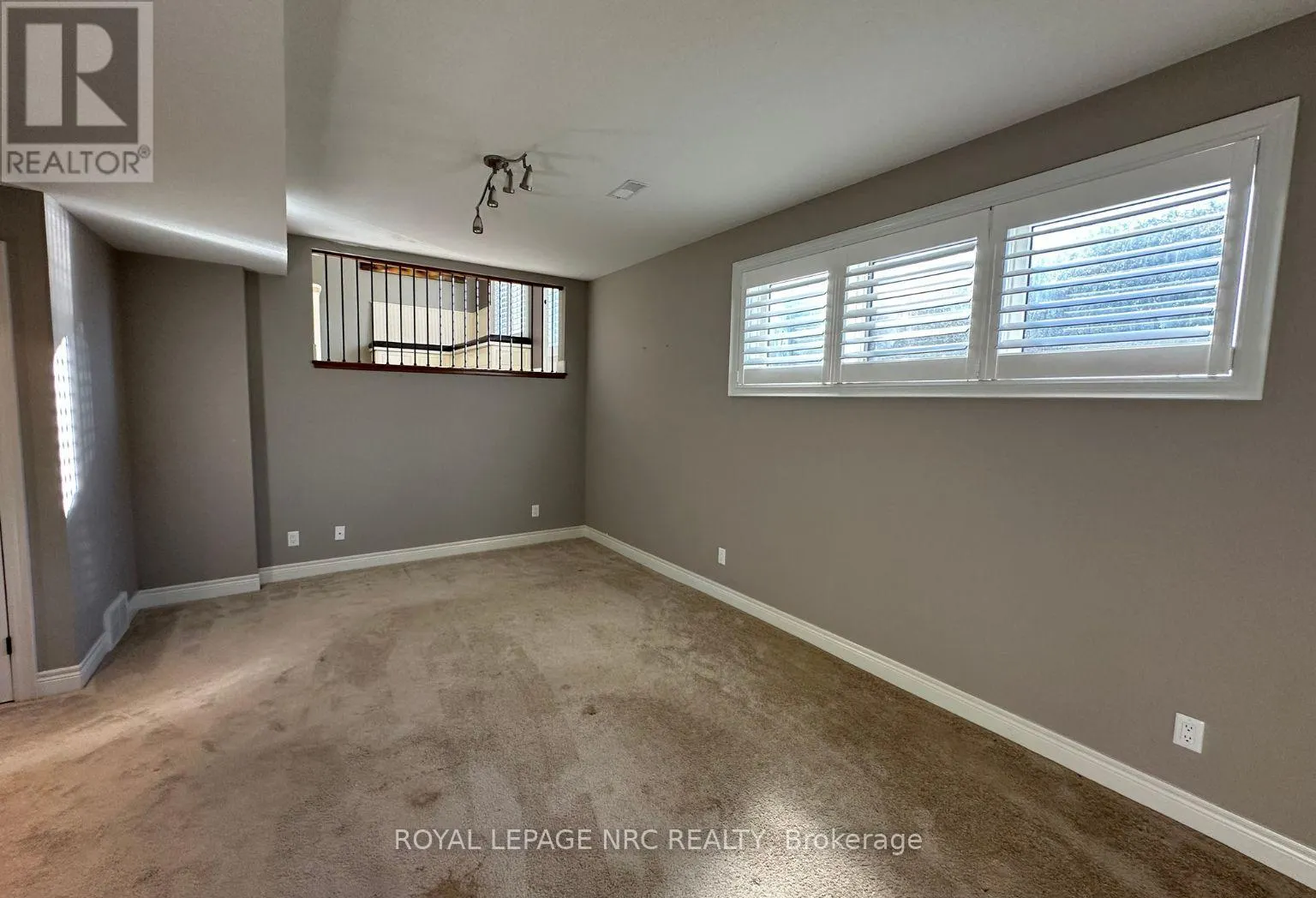 17 WILLCHER DRIVE