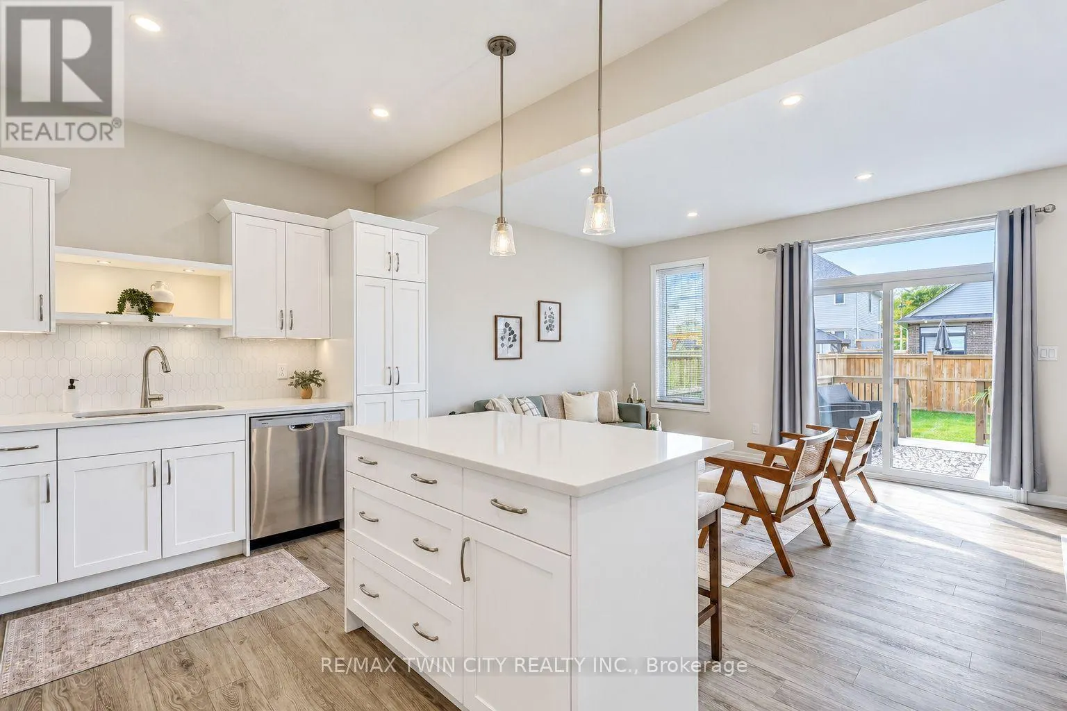 224 RENAISSANCE DRIVE