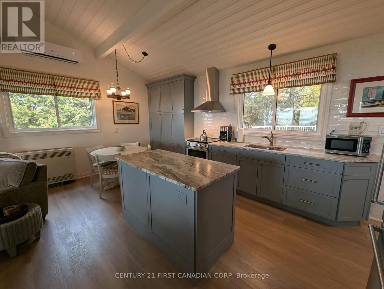 33909 SUNNYRIDGE ROAD