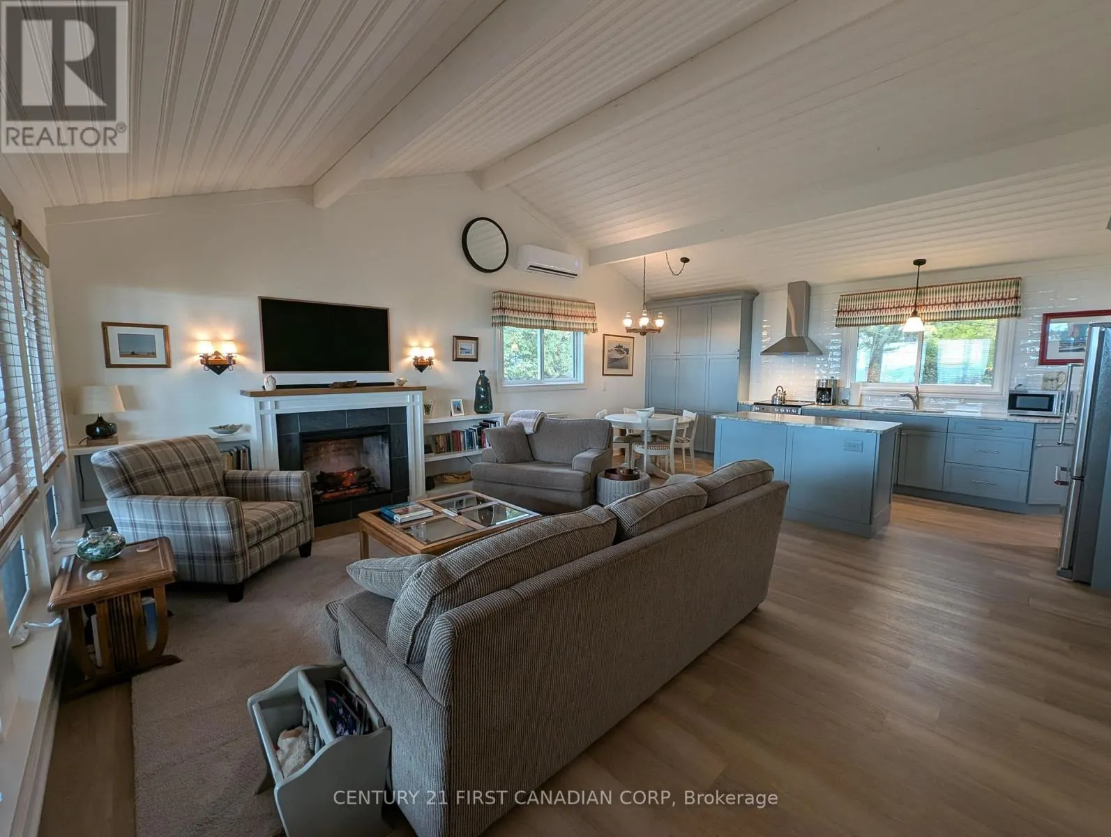 33909 SUNNYRIDGE ROAD