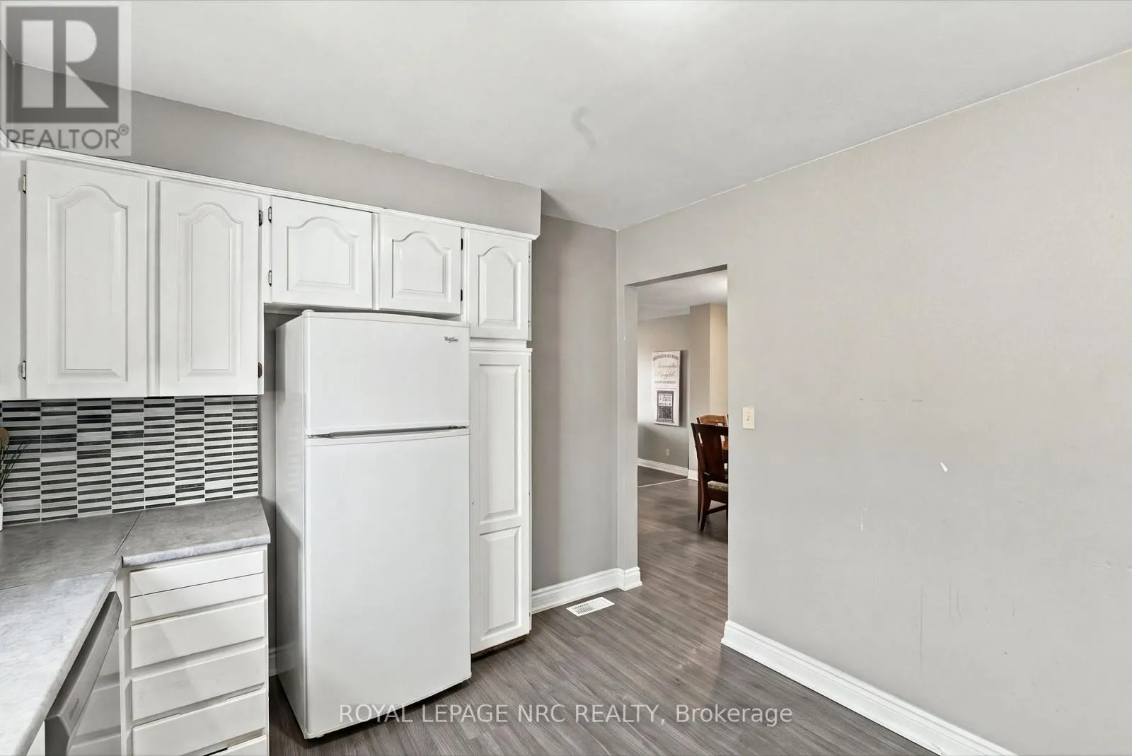 36 LAMPMAN CRESCENT