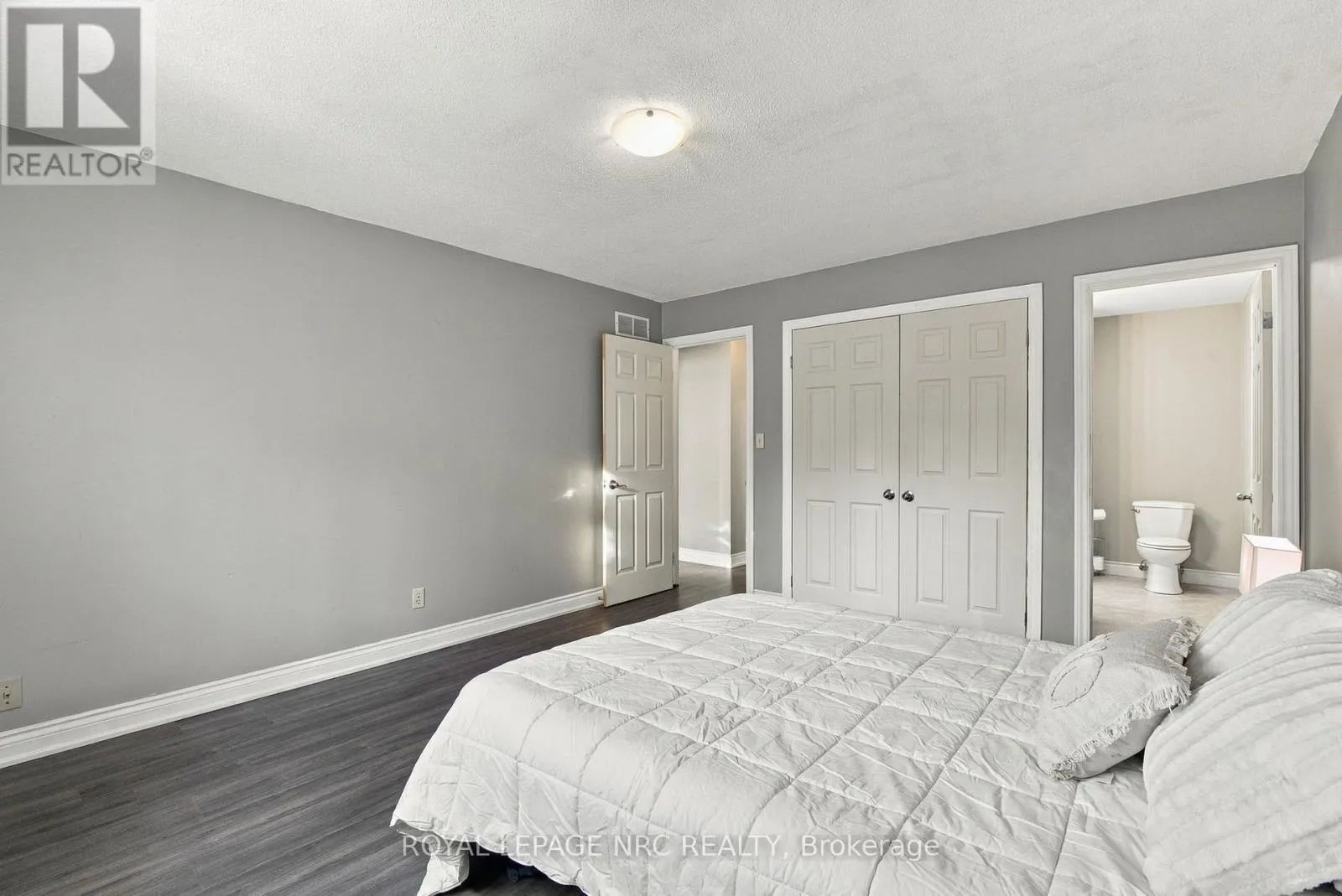 36 LAMPMAN CRESCENT