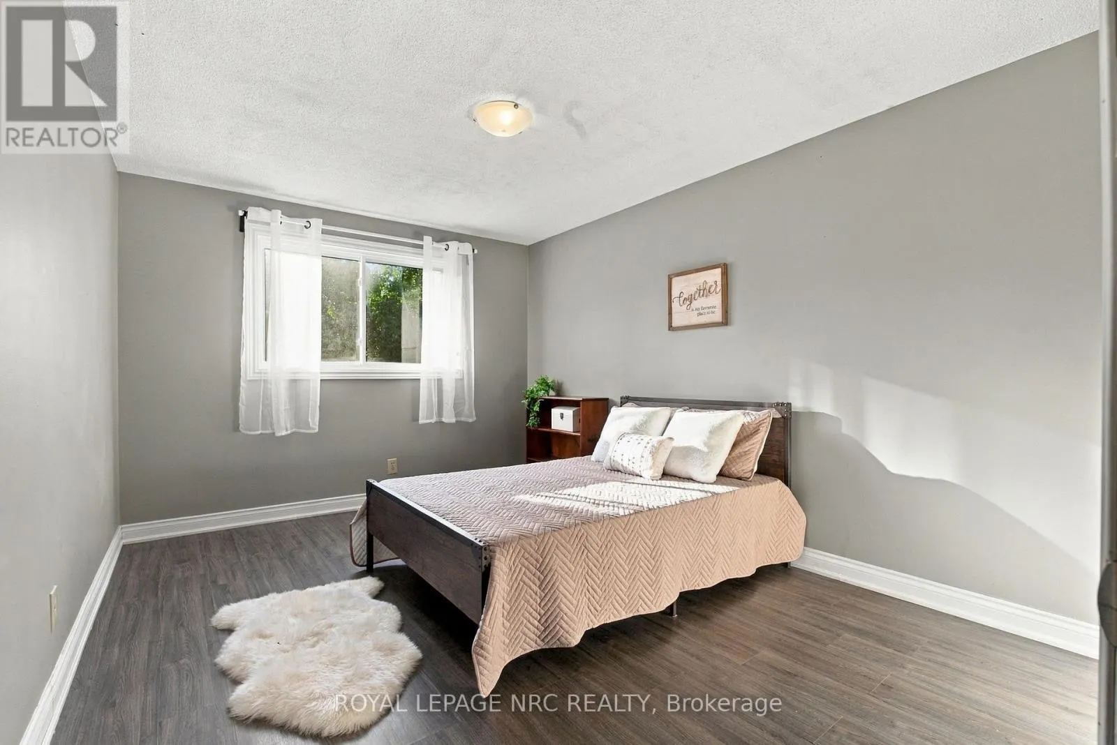 36 LAMPMAN CRESCENT