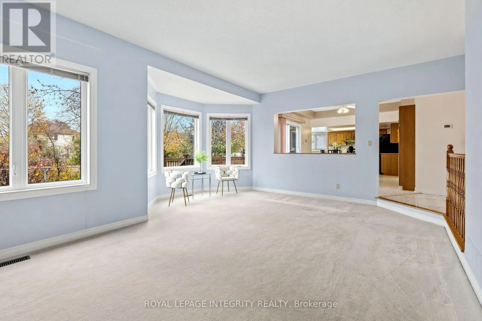 7 REUBENS COURT