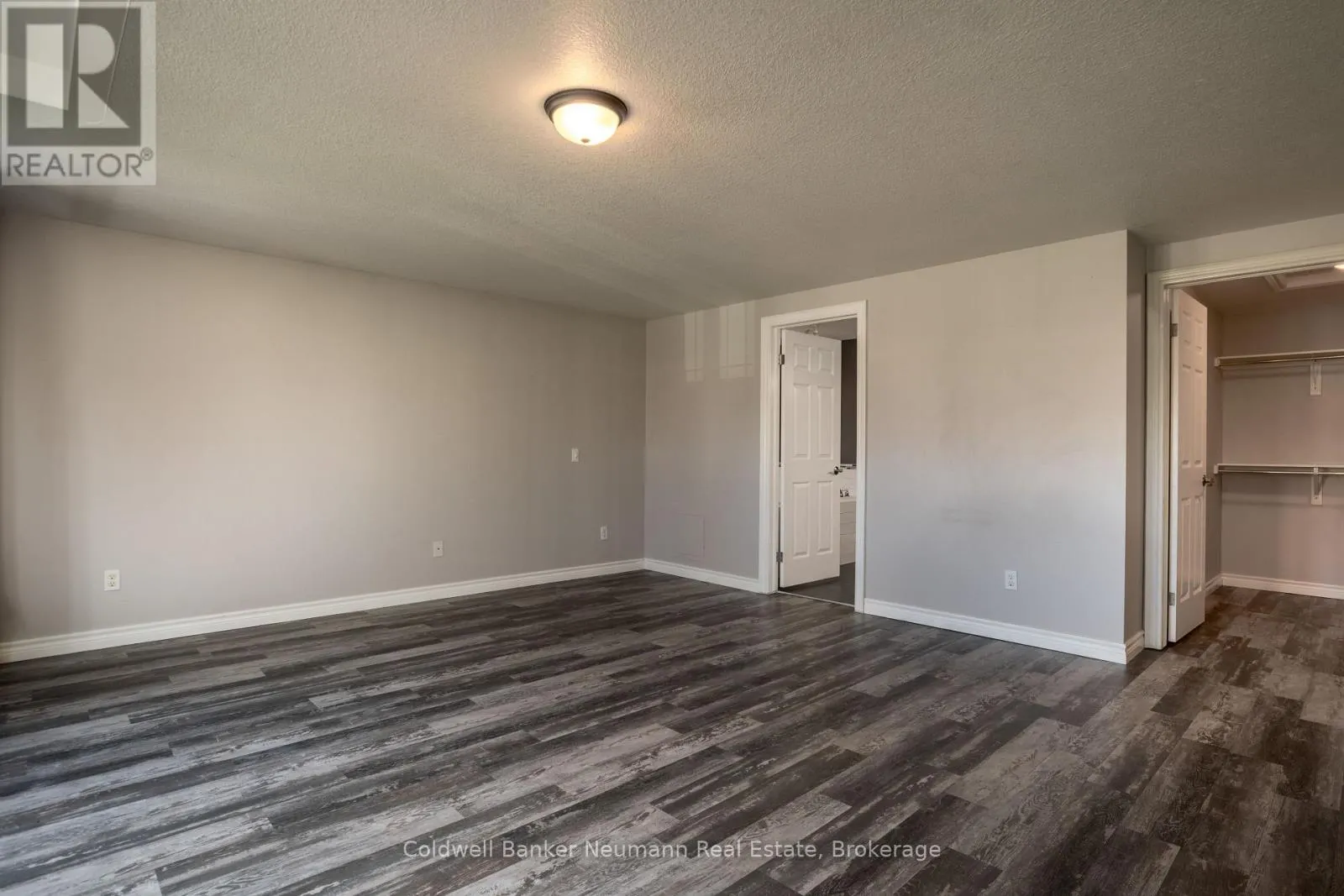 UPPER - 367 EASTVIEW ROAD #Upper