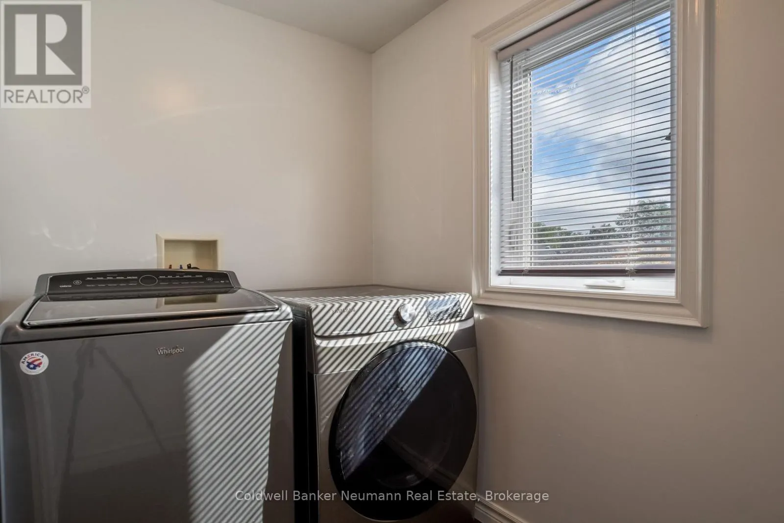UPPER - 367 EASTVIEW ROAD #Upper
