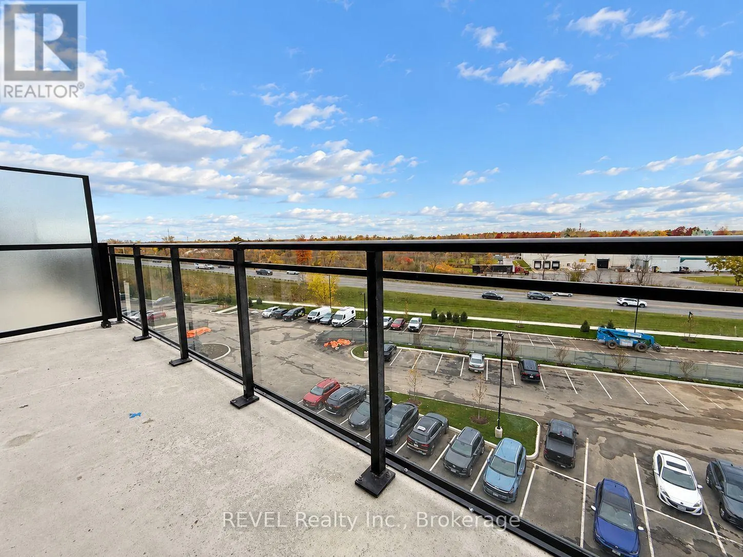 PH05 - 350 PRINCE CHARLES DRIVE #PH05