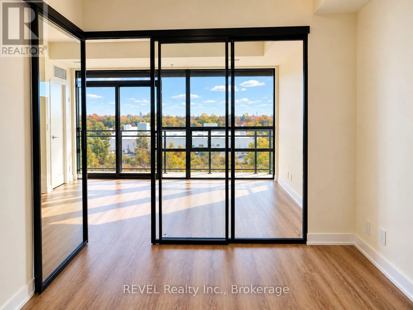 PH05 - 350 PRINCE CHARLES DRIVE #PH05
