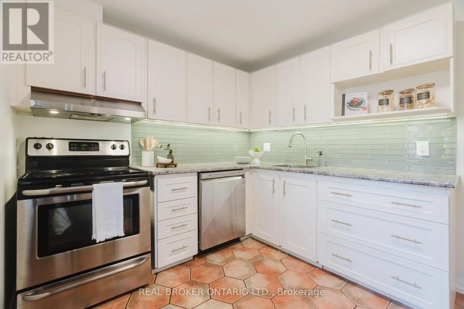 133 - 1444 LASSITER TERRACE