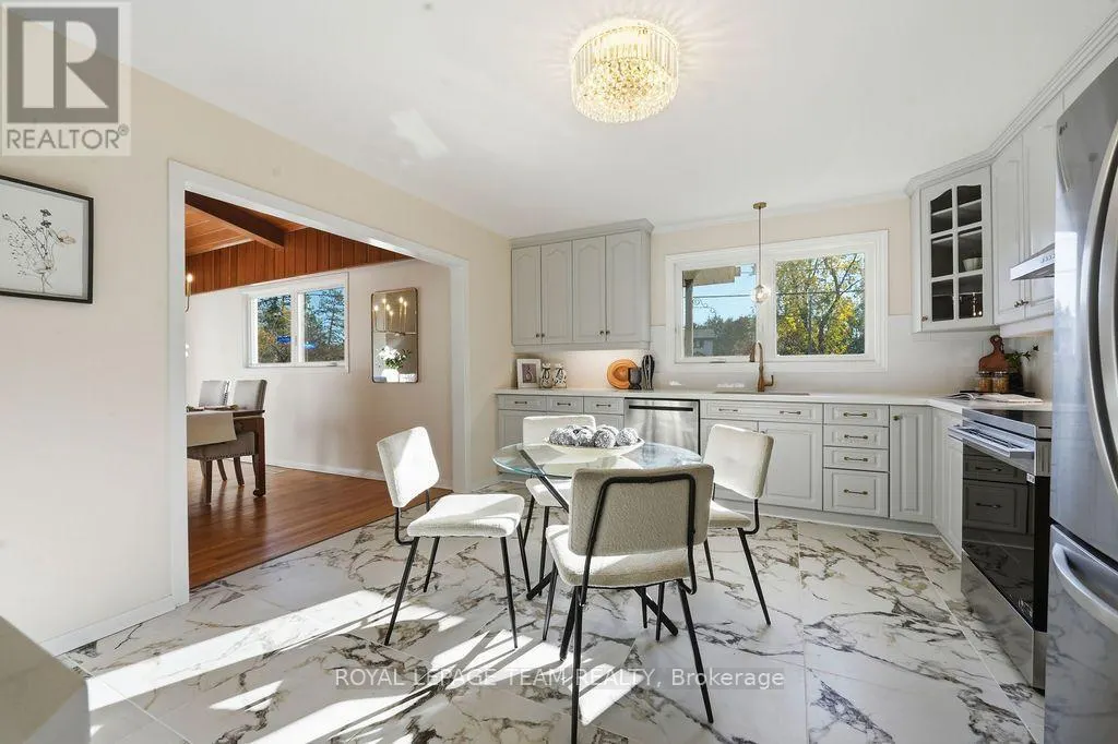 168 LEOPOLDS DRIVE