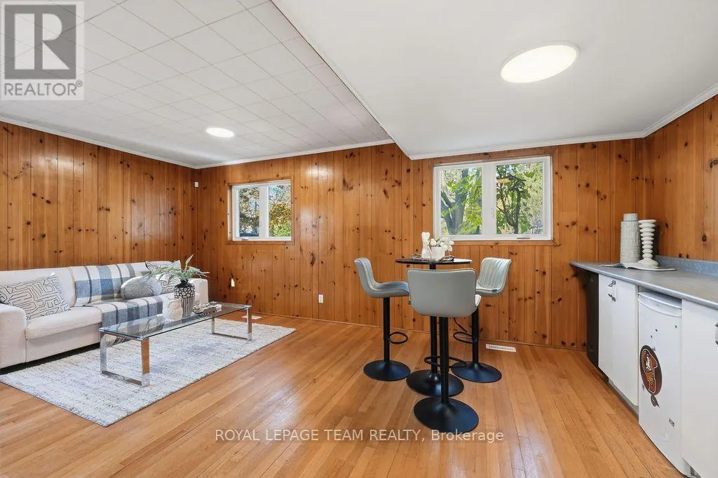 168 LEOPOLDS DRIVE