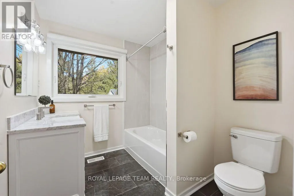 168 LEOPOLDS DRIVE