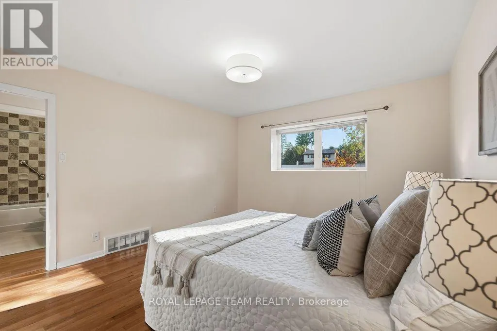 168 LEOPOLDS DRIVE