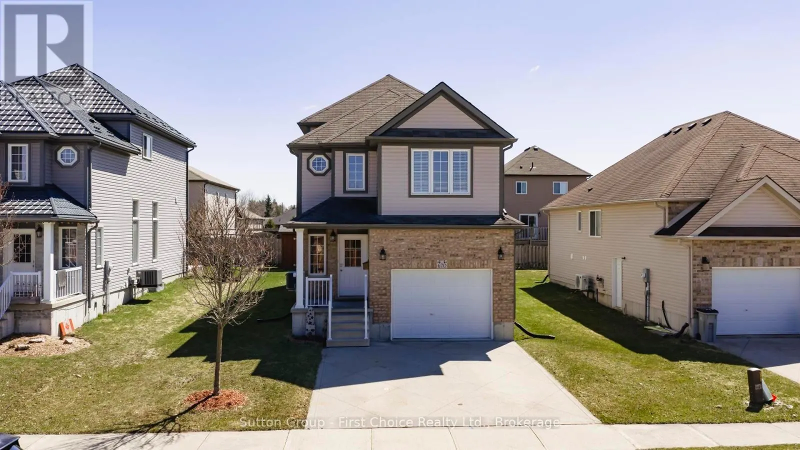 670 REID CRESCENT