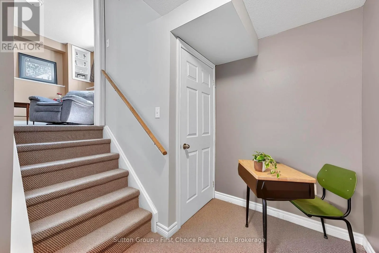 670 REID CRESCENT