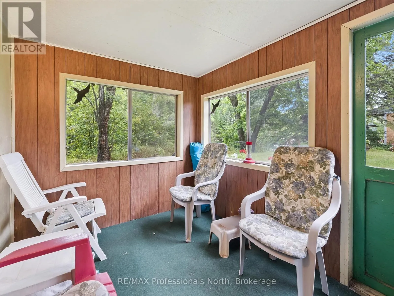 19 GLEN ACRES ROAD
