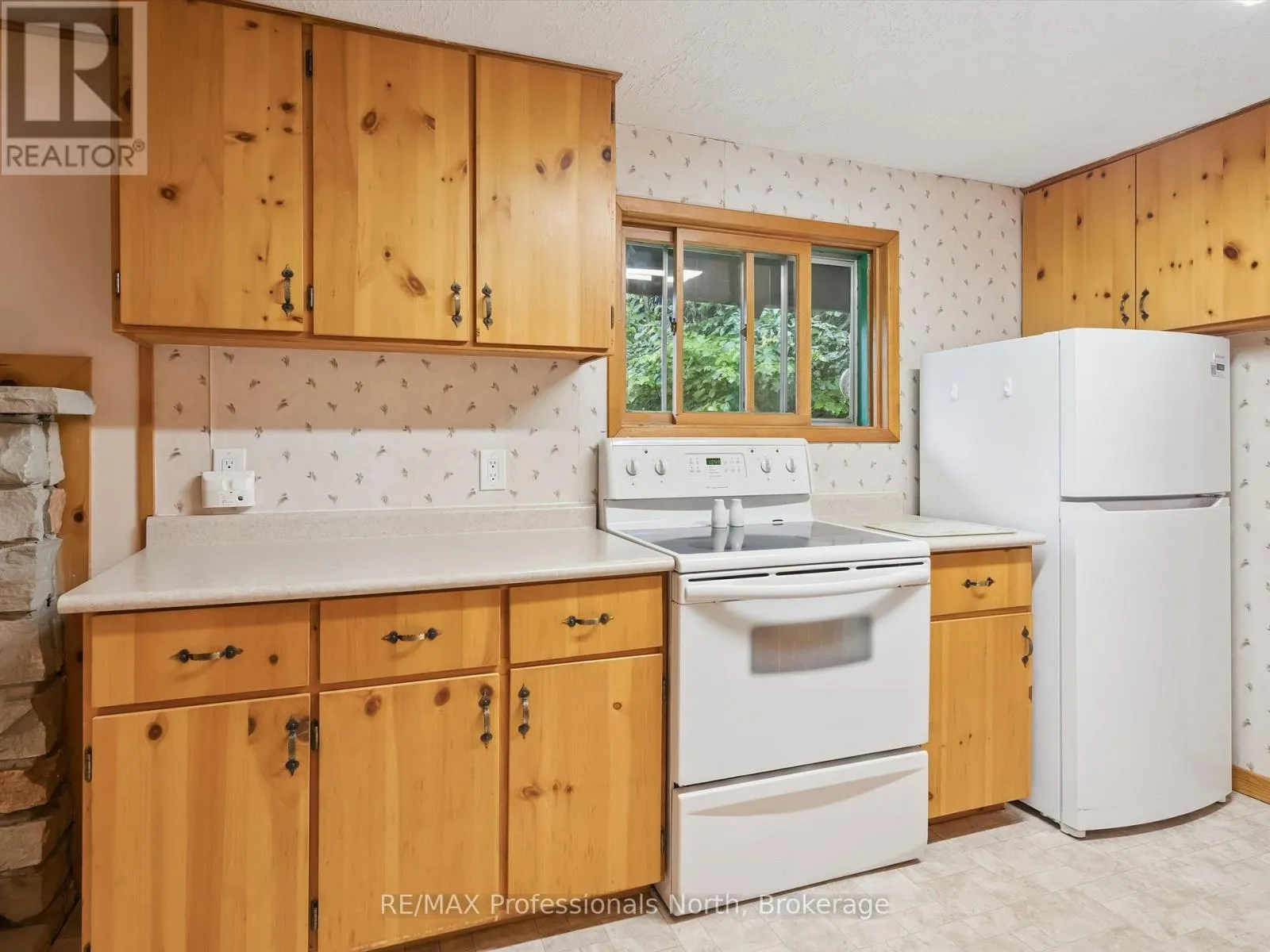 19 GLEN ACRES ROAD