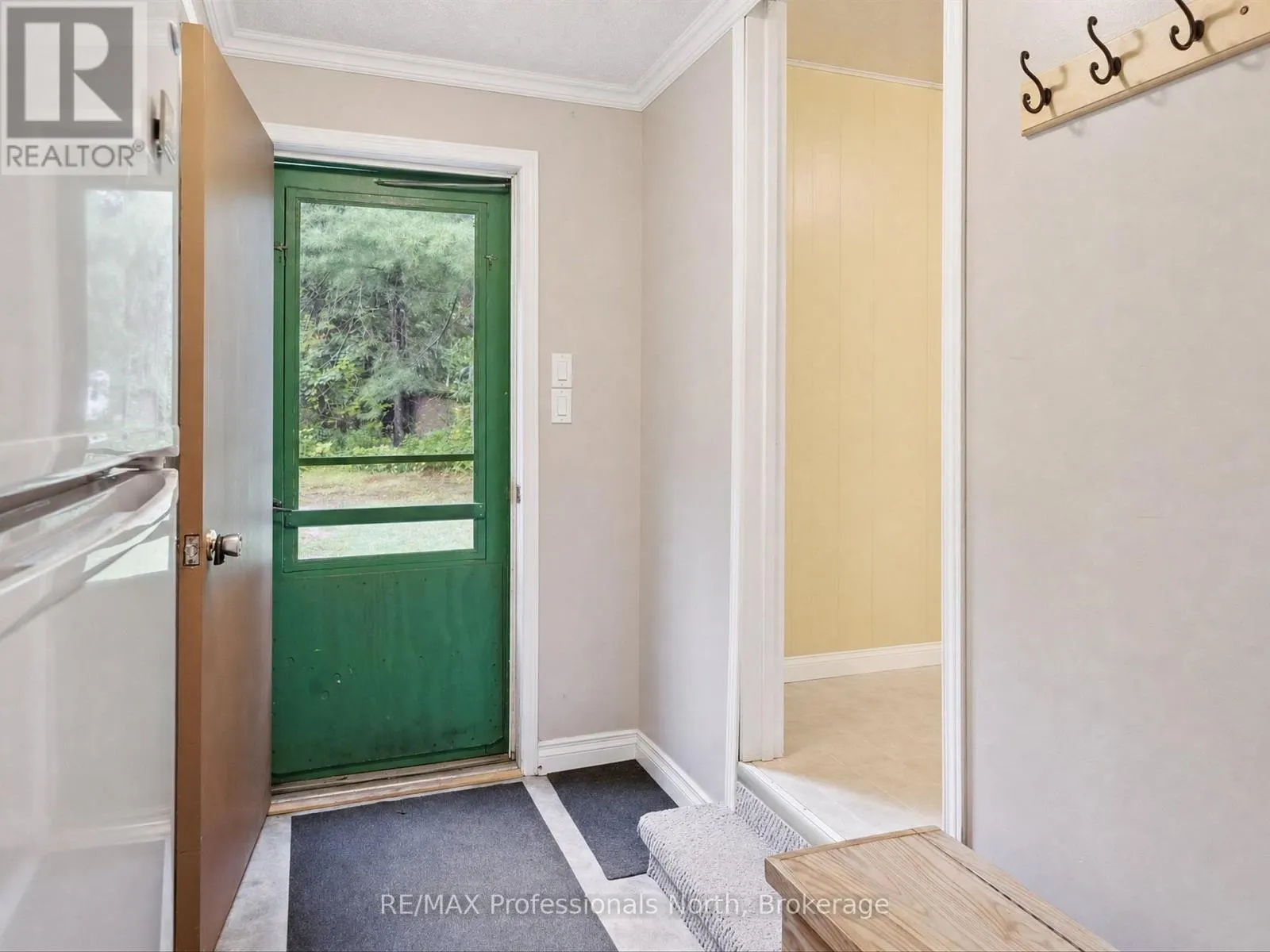 19 GLEN ACRES ROAD