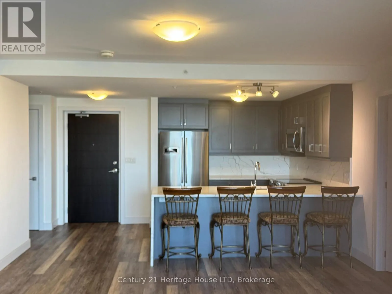 302 - 300G FOURTH AVENUE #302