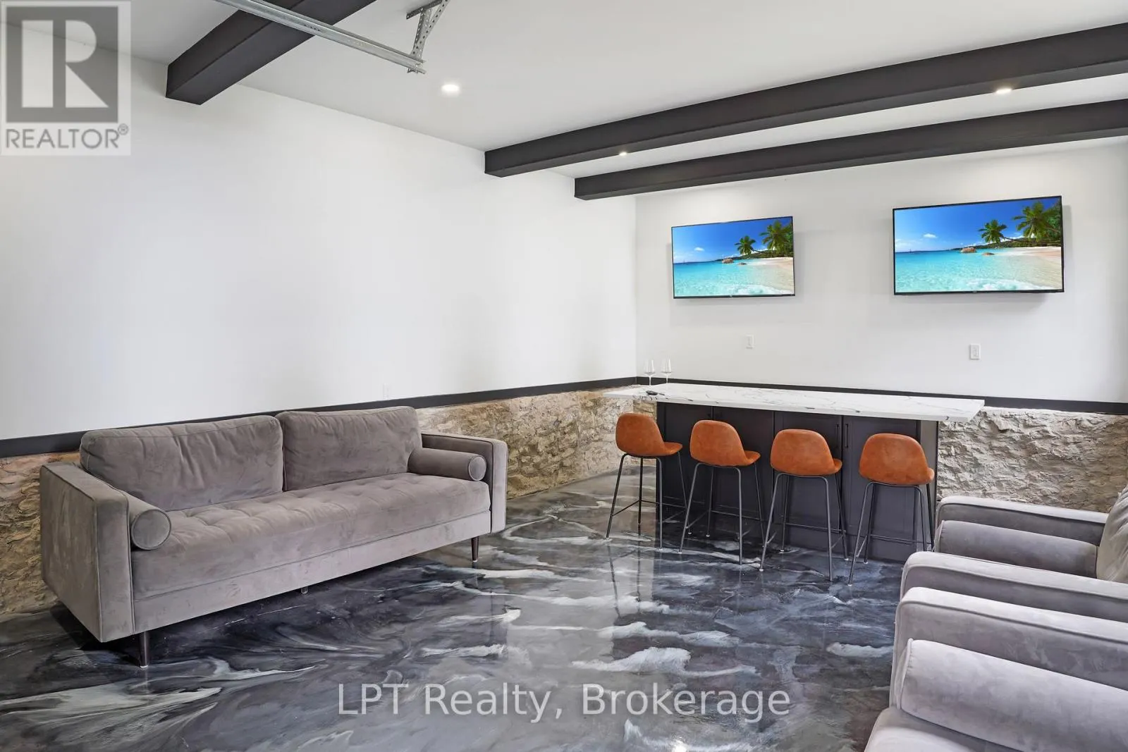 193 TAMARAC ROAD