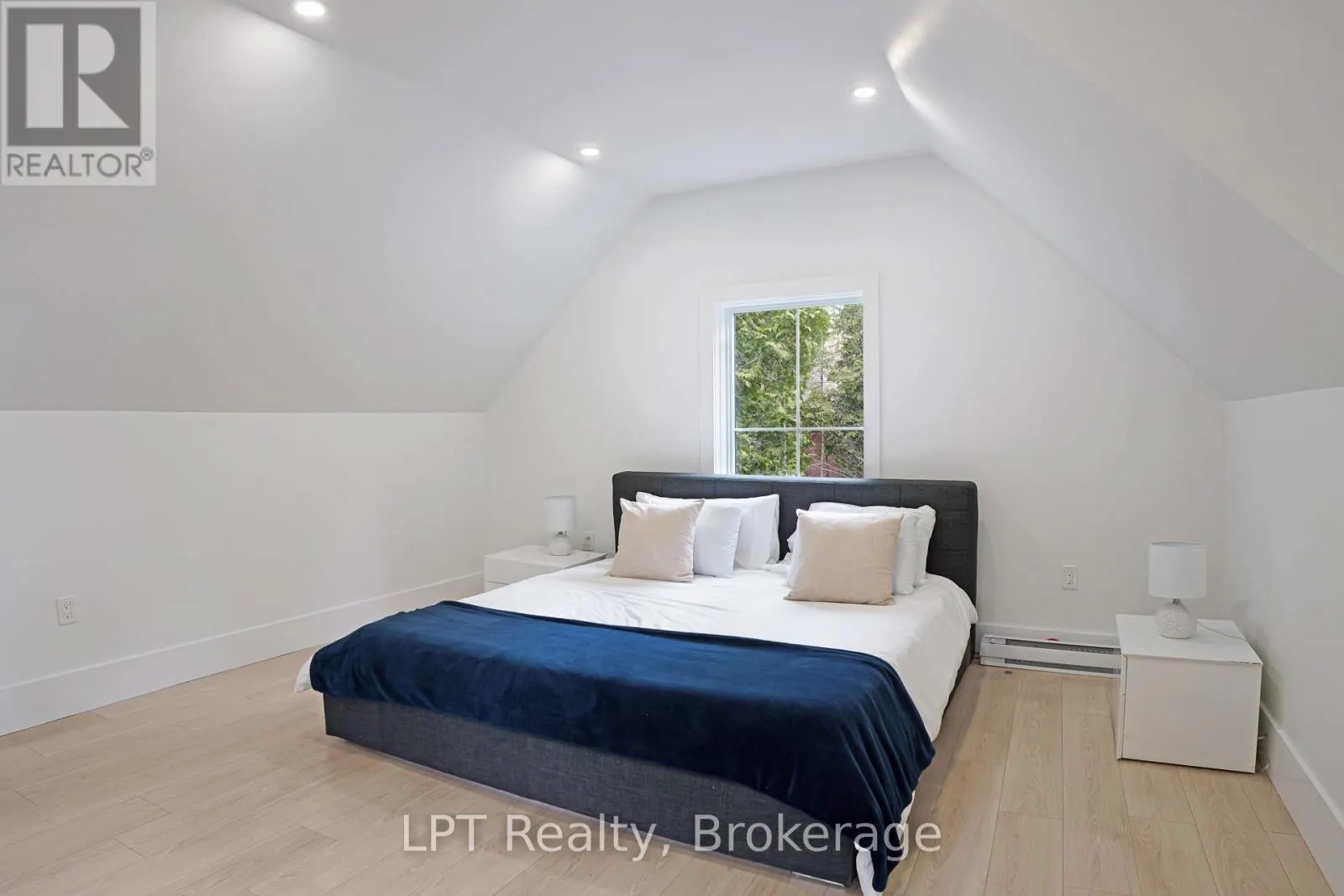 193 TAMARAC ROAD