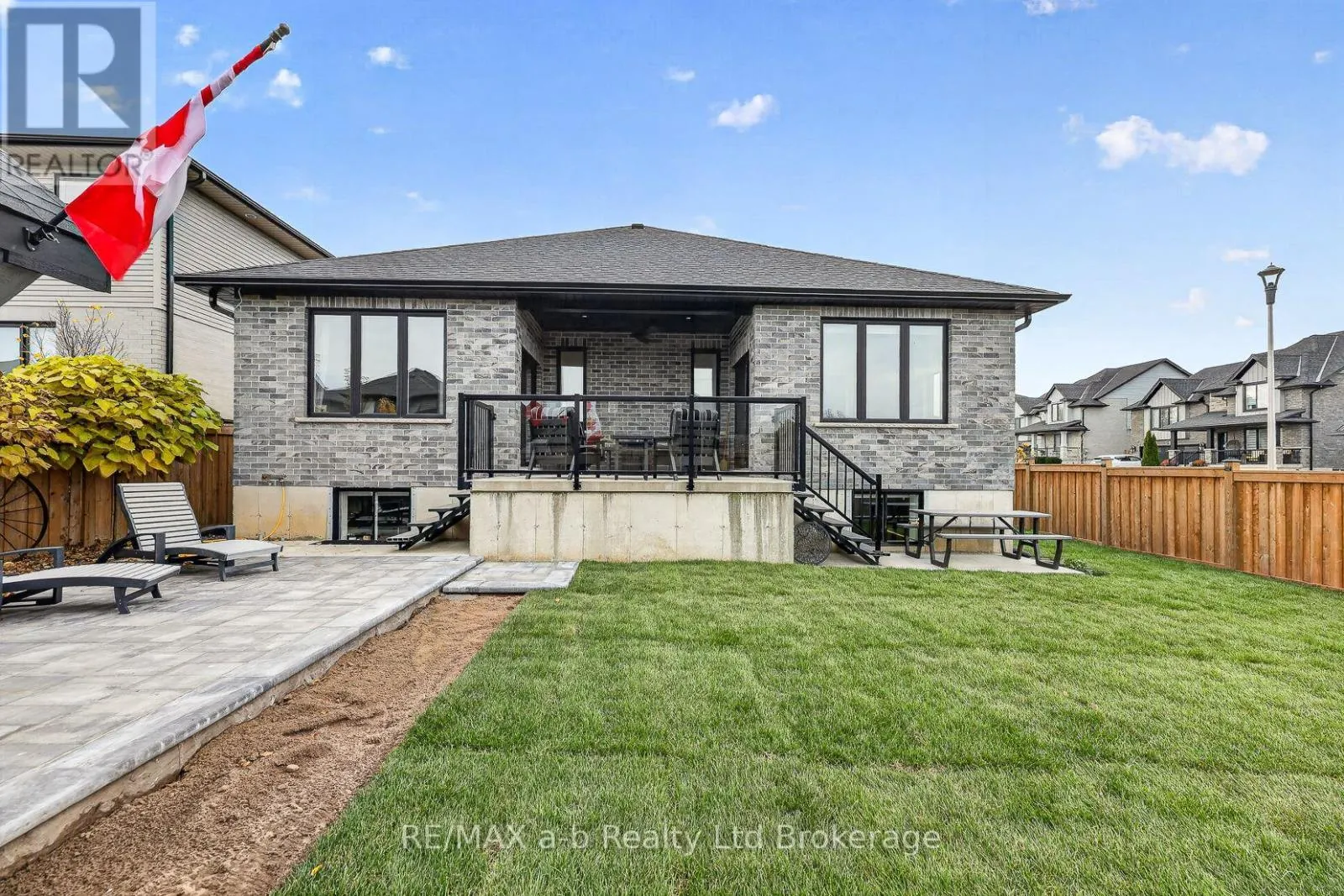200 HEMLOCK STREET