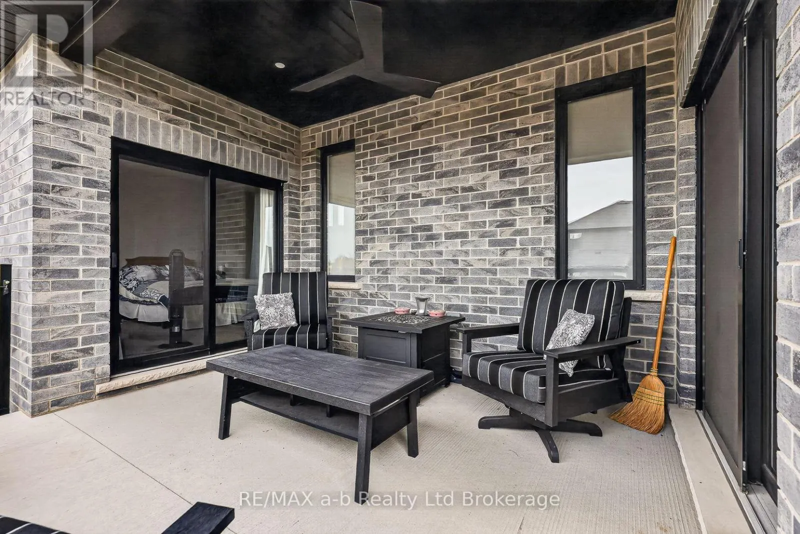 200 HEMLOCK STREET