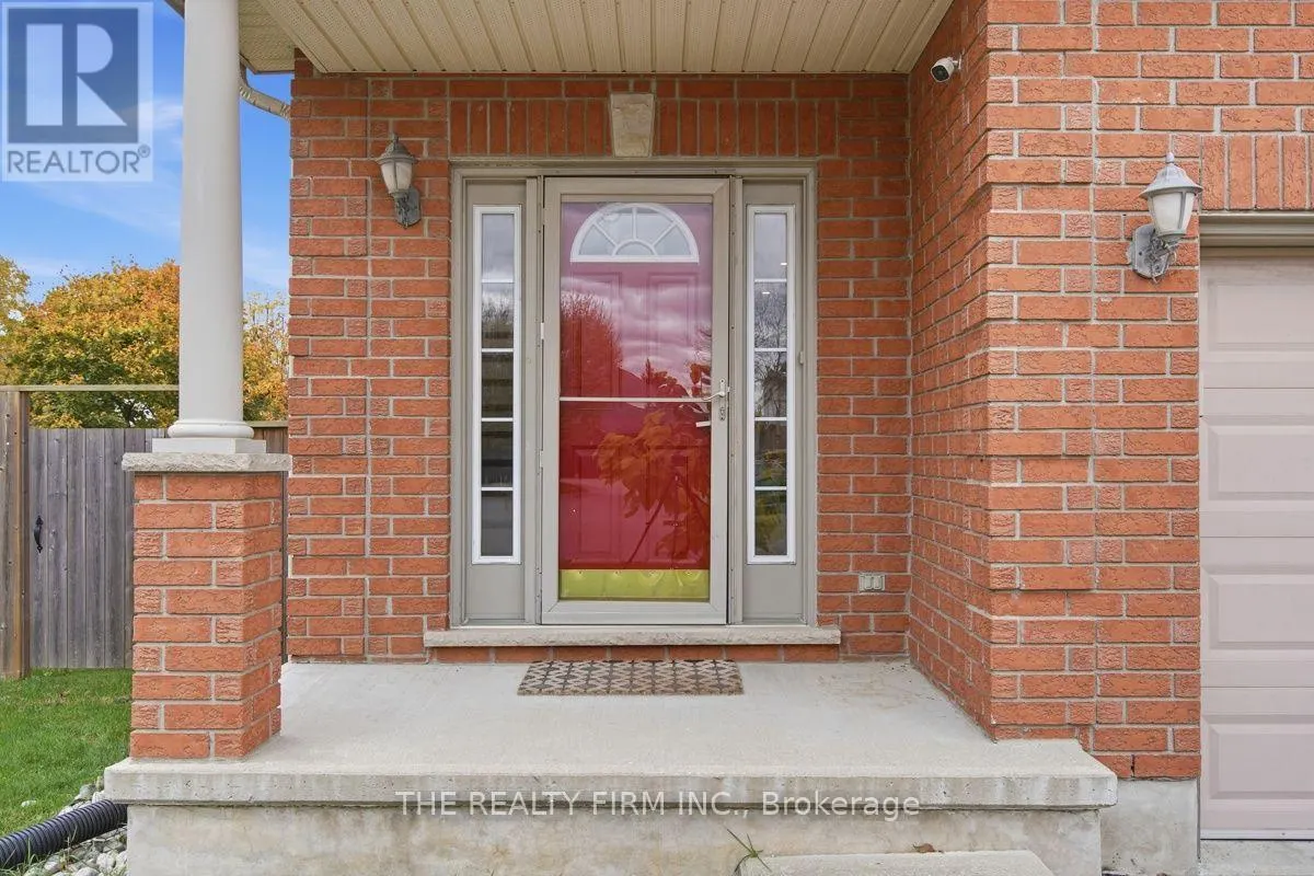 998 QUEENSBOROUGH COURT