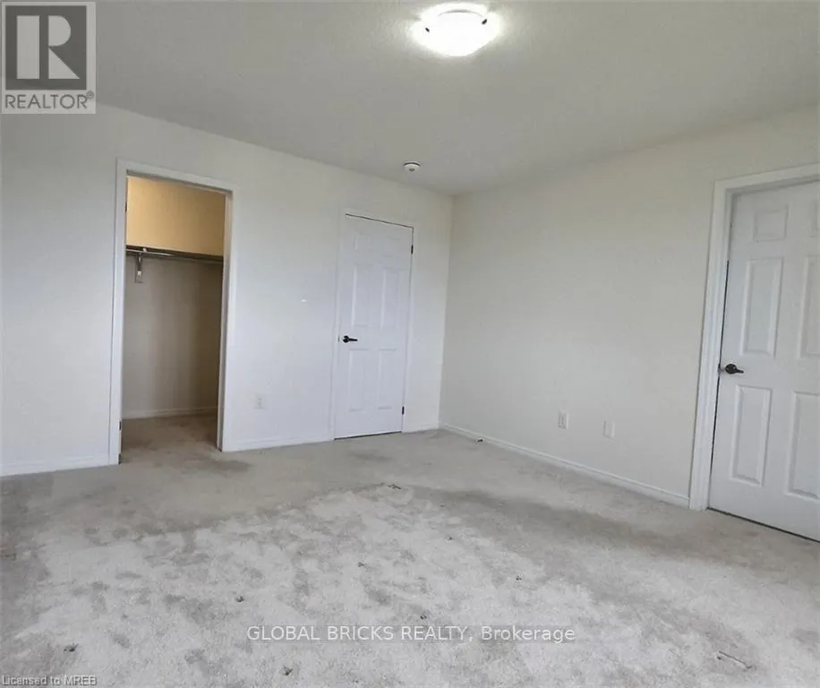 19 ALLCROFT COURT