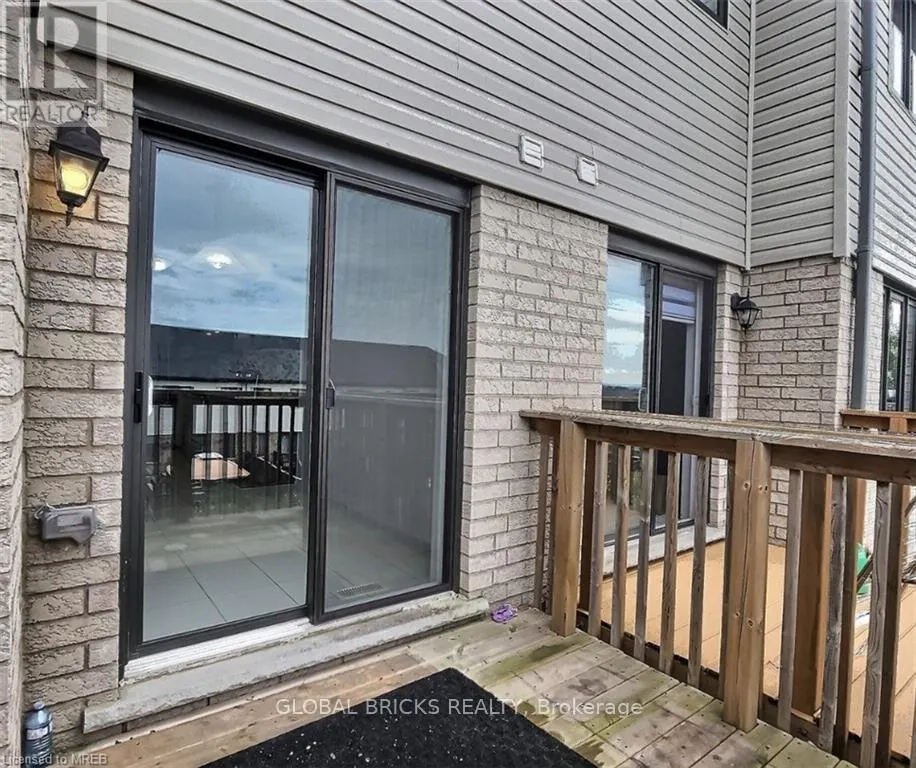19 ALLCROFT COURT