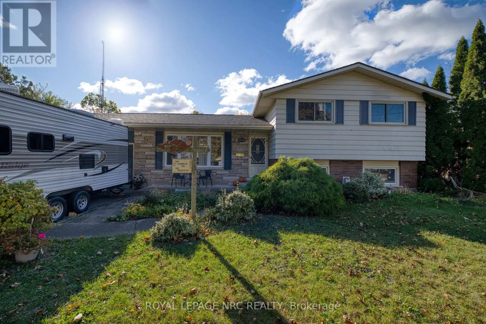 13 ROYAL MANOR DRIVE
