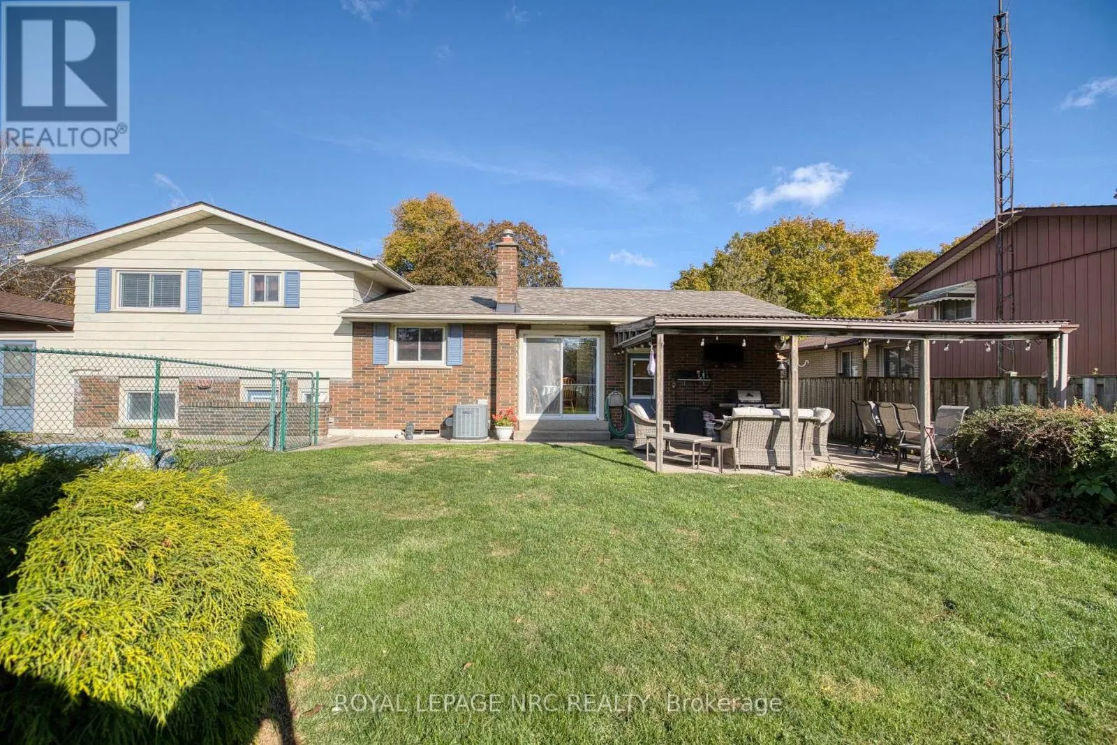 13 ROYAL MANOR DRIVE
