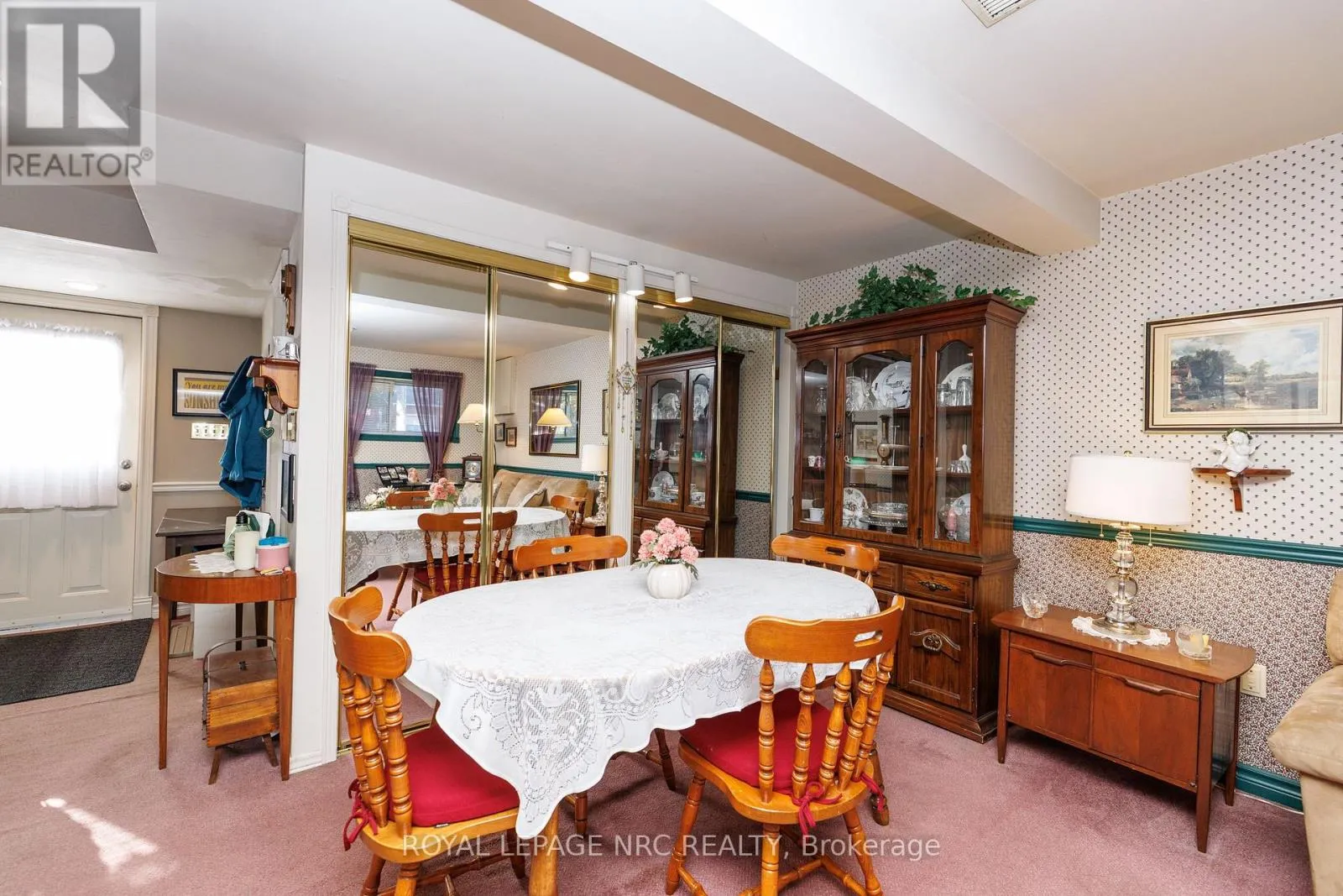 13 ROYAL MANOR DRIVE