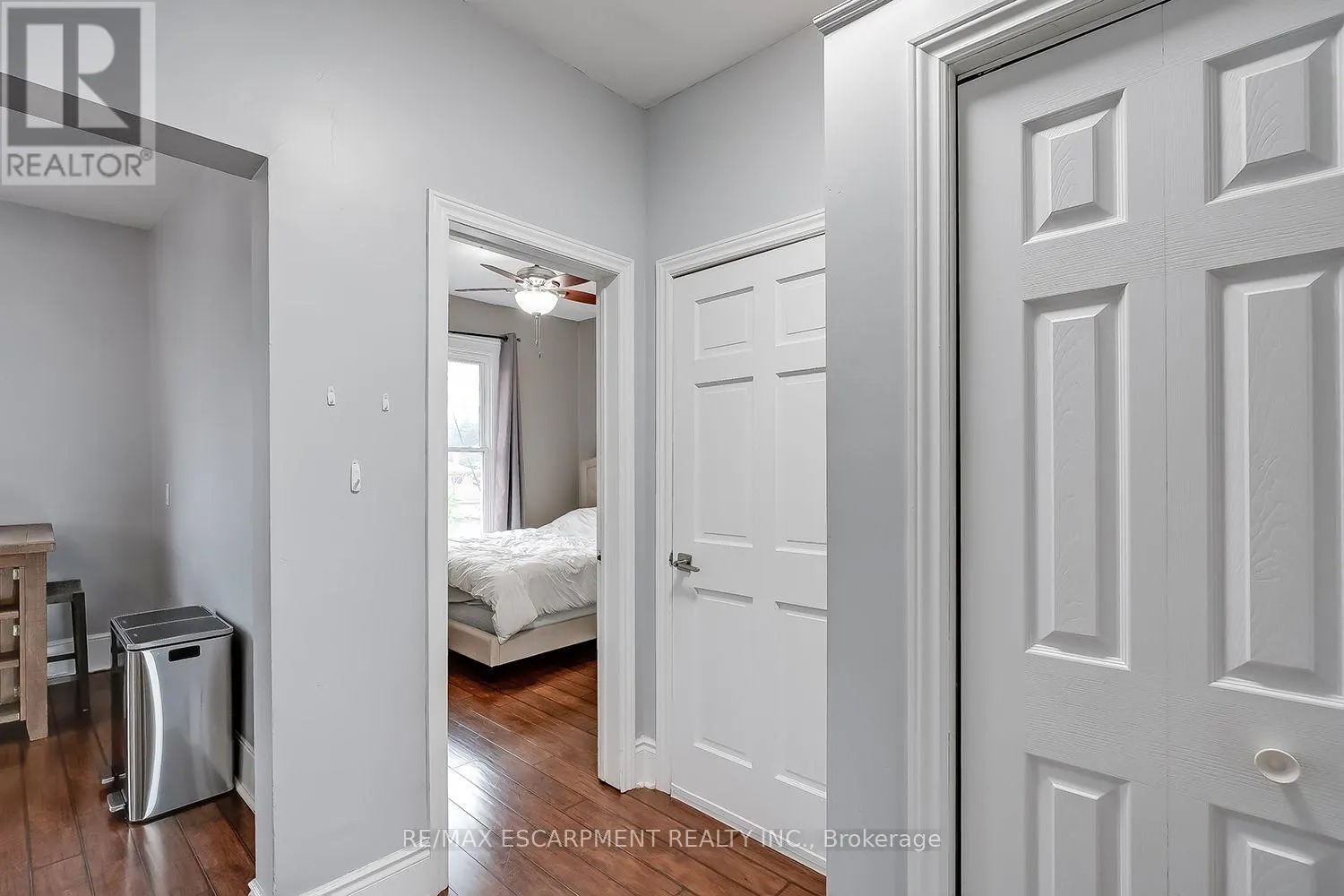 2 - 87 COLBOURNE STREET